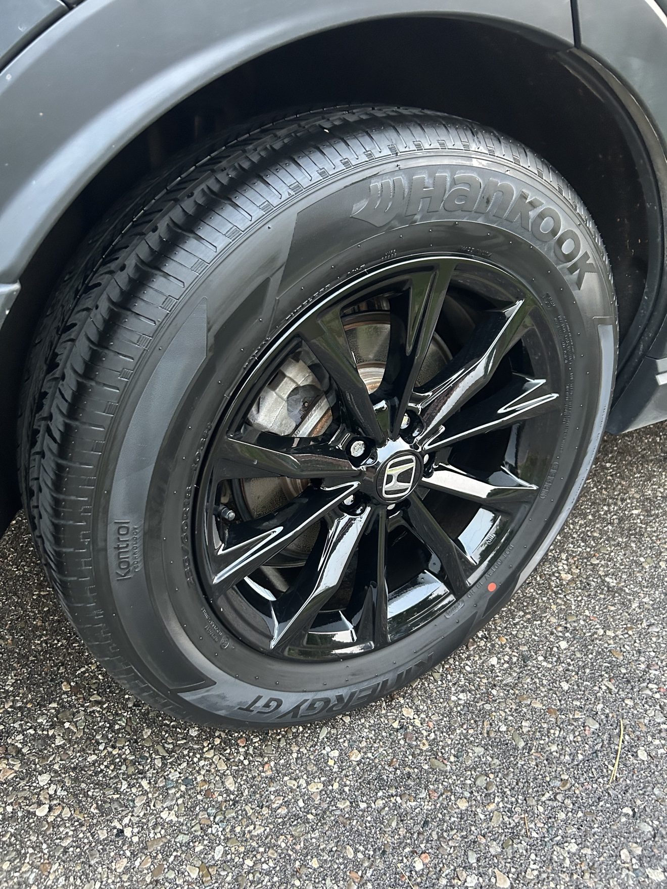Honda wheel after detailing by Atom Detailing